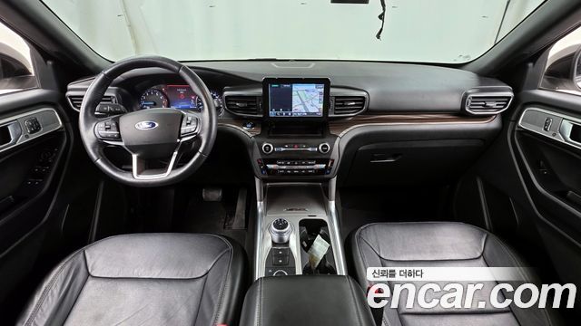 Ford Explorer 2020 — photo 10