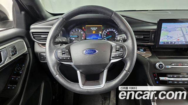 Ford Explorer 2020 — photo 19