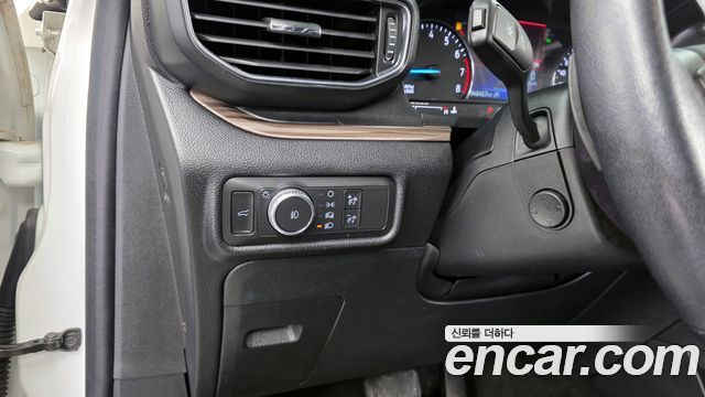 Ford Explorer 2020 — photo 22