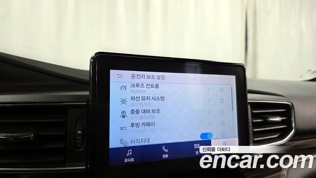 Ford Explorer 2020 — photo 30