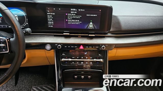 Kia Canival 2021 — photo 20
