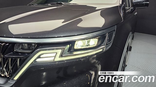 Kia Canival 2021 — photo 8