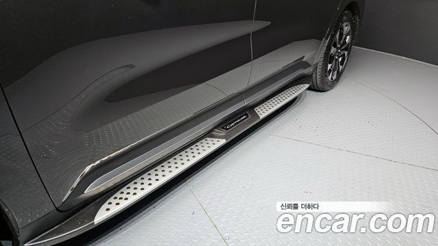 Kia Canival 2021 — photo 38