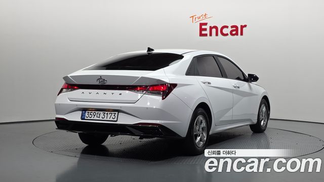 Hyundai AVANTE 2021 — photo 2