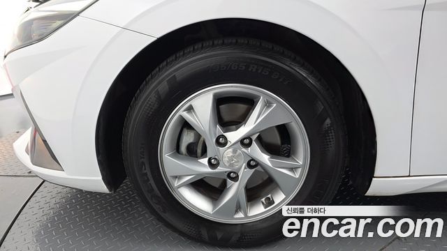 Hyundai AVANTE 2021 — photo 5