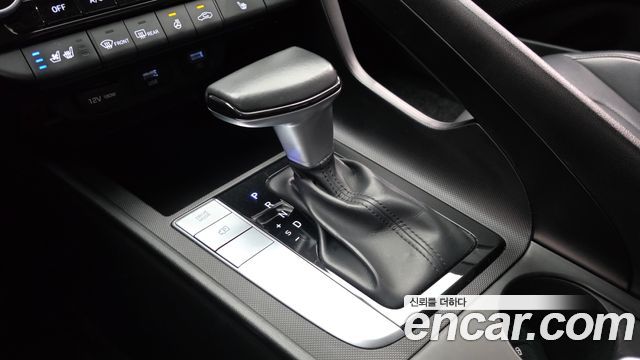 Hyundai AVANTE 2021 — photo 9