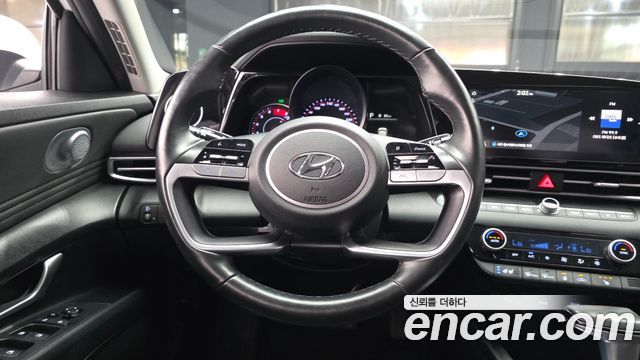 Hyundai AVANTE 2021 — photo 13