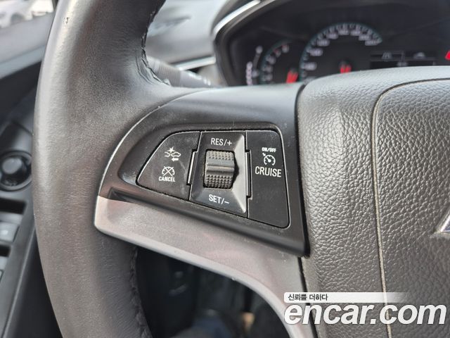 Chevrolet Korea Trax 2018 — photo 13