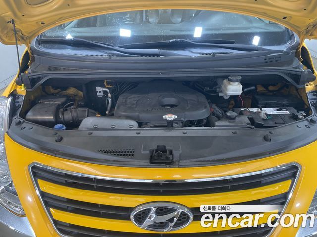 Hyundai Starex 2016 — photo 6