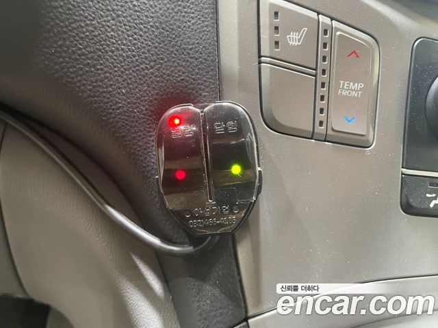 Hyundai Starex 2016 — photo 12