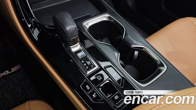 Lexus NX 2023 — photo 9