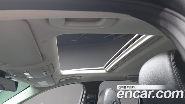 Mercedes-Benz C-Class 2021 — photo 18