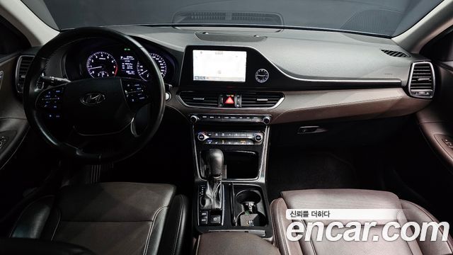 Hyundai Grandeur 2018 — photo 10