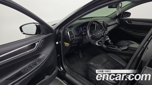 Hyundai Grandeur 2017 — photo 10