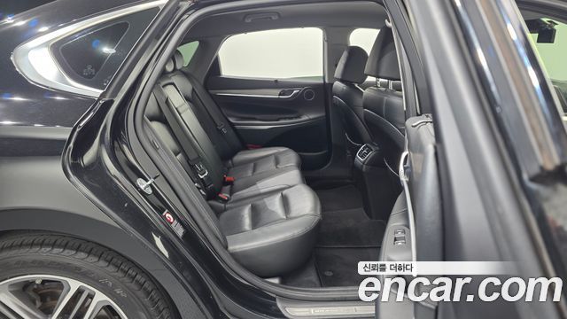 Hyundai Grandeur 2017 — photo 11