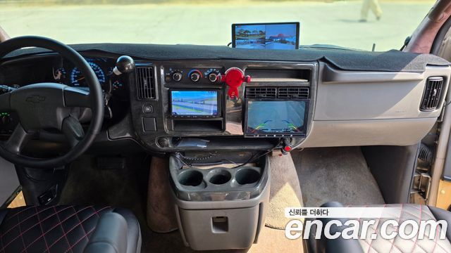 Chevrolet Express Van 2007 — photo 14