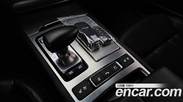 Genesis G80 2020 — photo 12