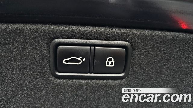 Genesis G80 2020 — photo 26