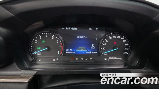 Ford Explorer 2020 — photo 11