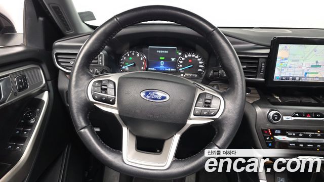 Ford Explorer 2020 — photo 19