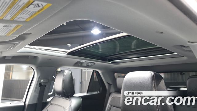 Ford Explorer 2020 — photo 23