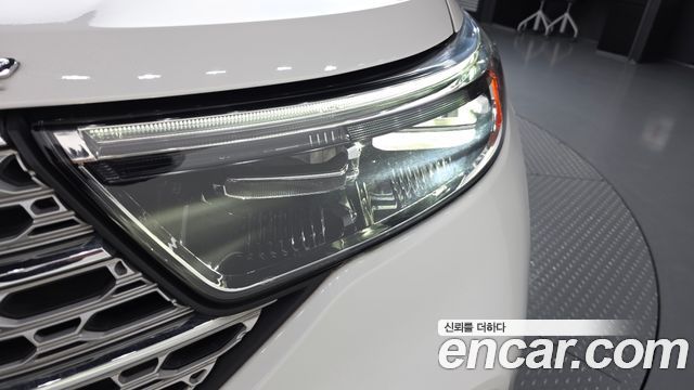Ford Explorer 2020 — photo 8