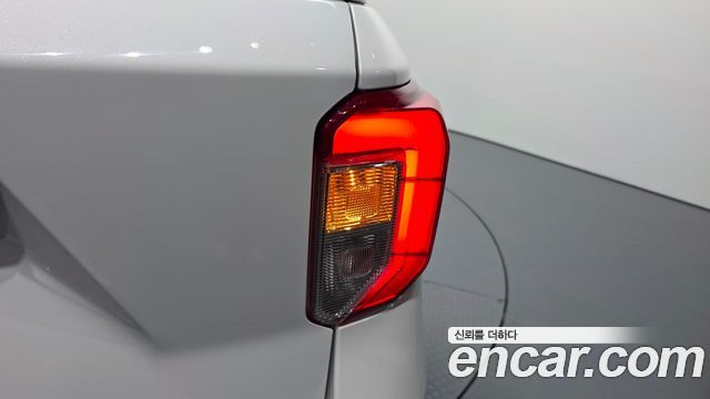Ford Explorer 2020 — photo 9