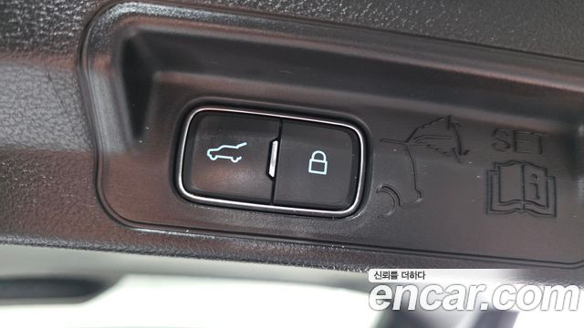 Ford Explorer 2020 — photo 30