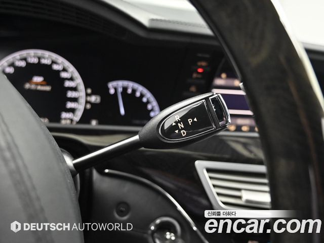 Mercedes-Benz S-Class 2013 — photo 9