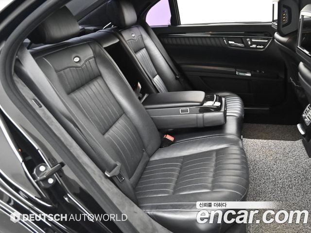 Mercedes-Benz S-Class 2013 — photo 12