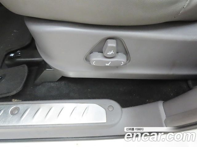 KG Mobility KORANDO 2016 — photo 11