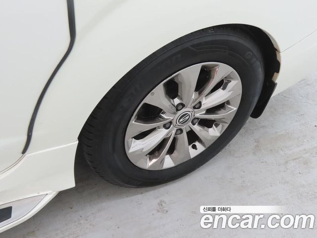 KG Mobility KORANDO 2016 — photo 18