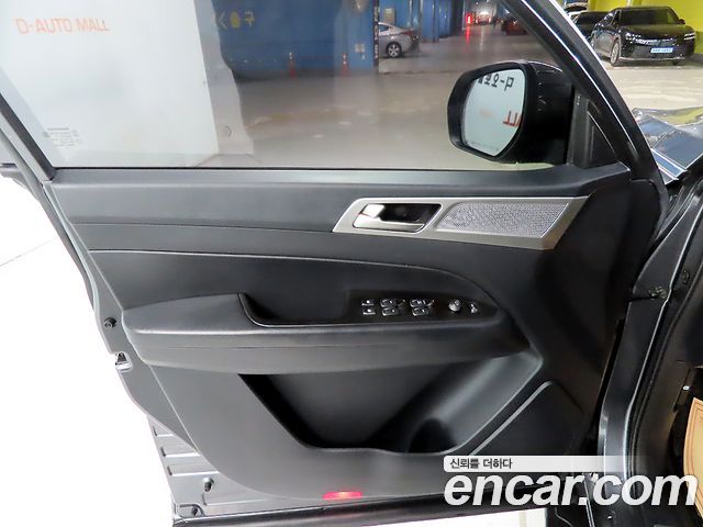 KG Mobility Rexton 2019 — photo 13