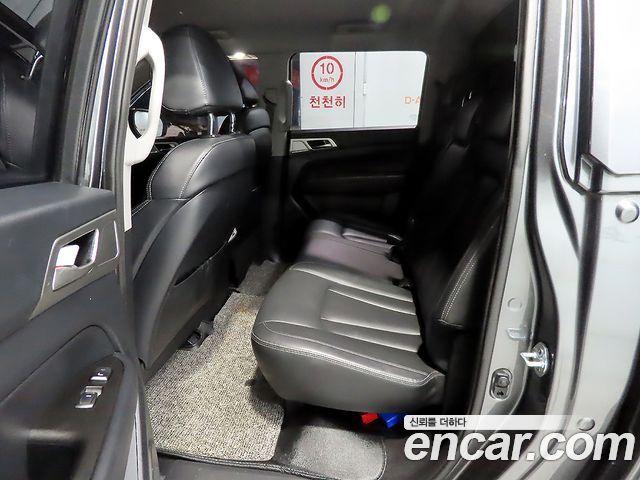 KG Mobility Rexton 2019 — photo 18