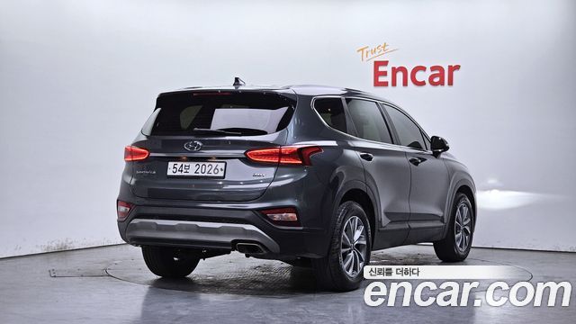 Hyundai Santafe 2019 — photo 2