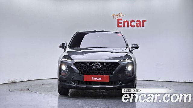 Hyundai Santafe 2019 — photo 3