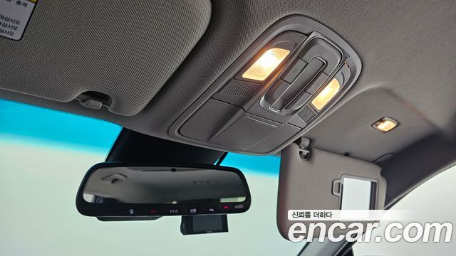 Hyundai Santafe 2019 — photo 24