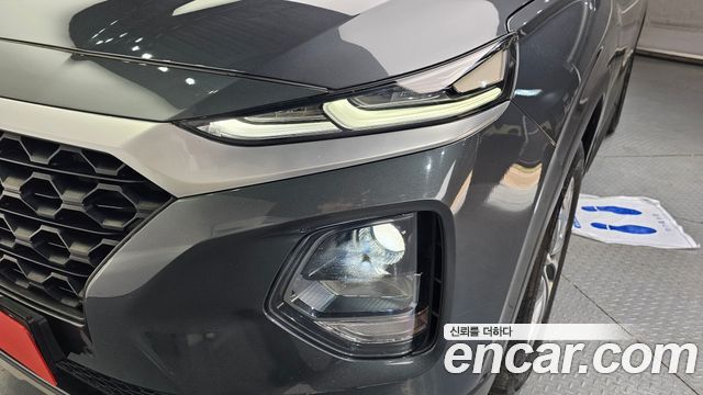Hyundai Santafe 2019 — photo 8