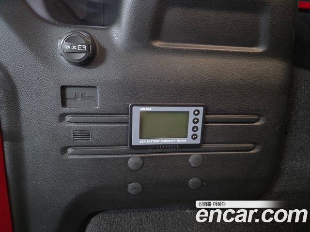 Jeep Wrangler 2019 — photo 16