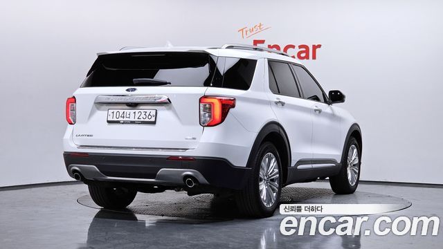 Ford Explorer 2020 — photo 2