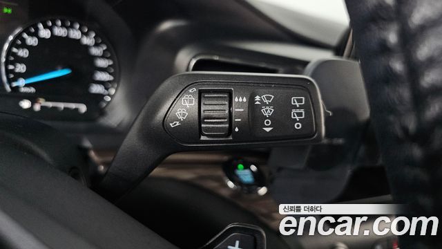 Ford Explorer 2020 — photo 23