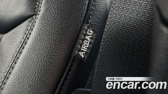 Ford Explorer 2020 — photo 36