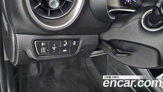 Kia K3 2019 — photo 23