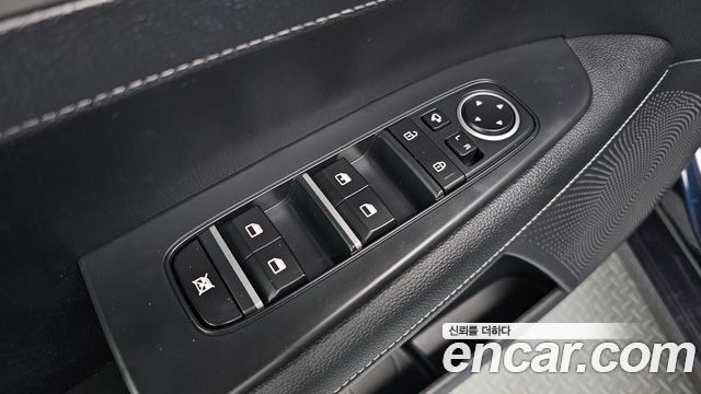 Kia K3 2019 — photo 28