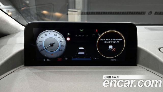 Hyundai Staria 2022 — photo 11