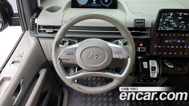 Hyundai Staria 2022 — photo 19