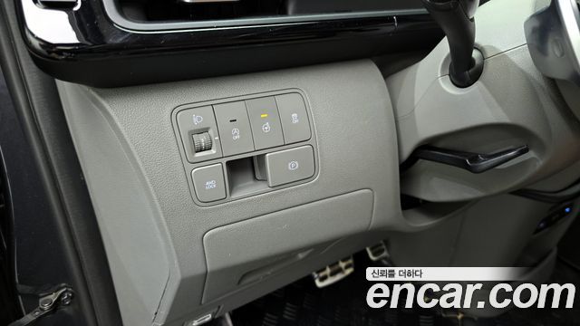 Hyundai Staria 2022 — photo 20
