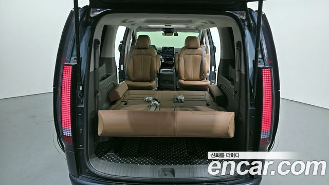 Hyundai Staria 2022 — photo 25