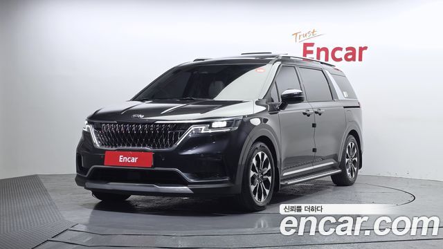 Kia Canival 2021 — photo 1