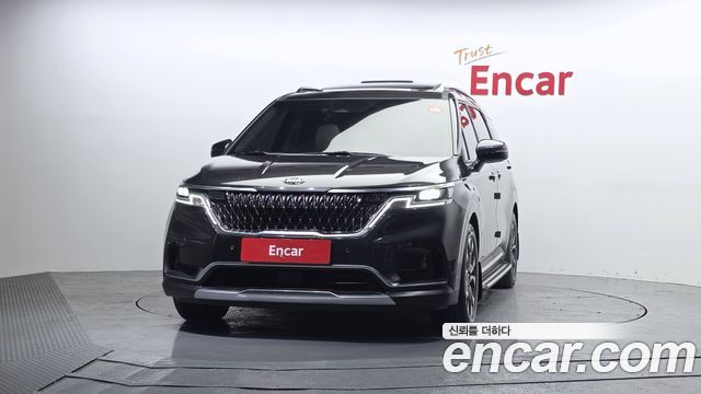 Kia Canival 2021 — photo 3